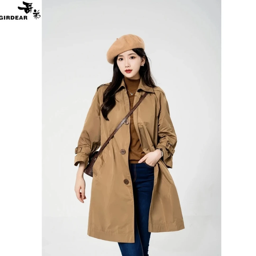GIRDEAR/哥弟「忘忧岛」卡其色中长款风衣洋气女小个子1400607
