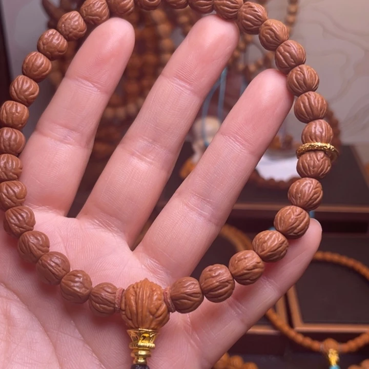 1***。吊坠桃核龙文桃核