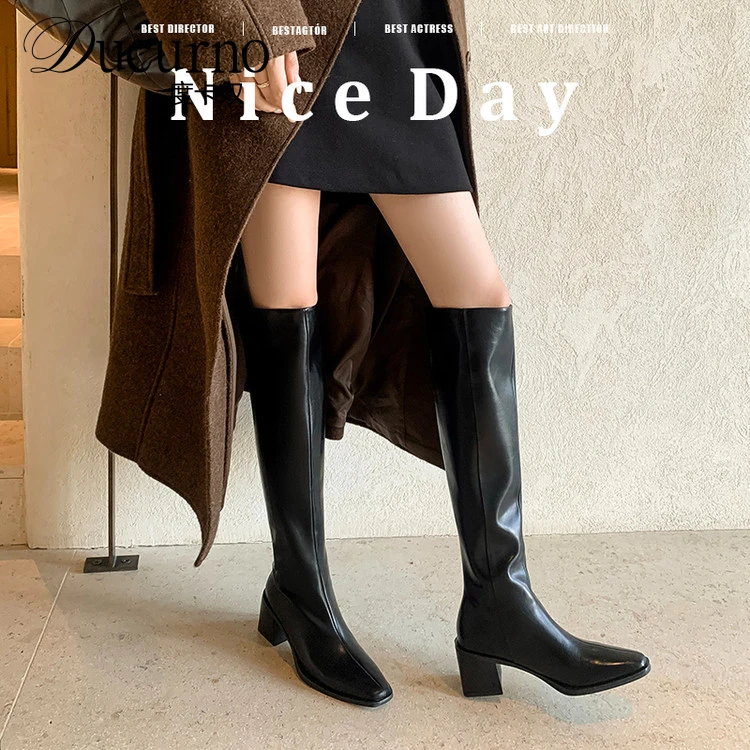 DUCURNO套筒时尚及膝长靴女2025新款显瘦堆堆靴粗跟方头骑士靴子
