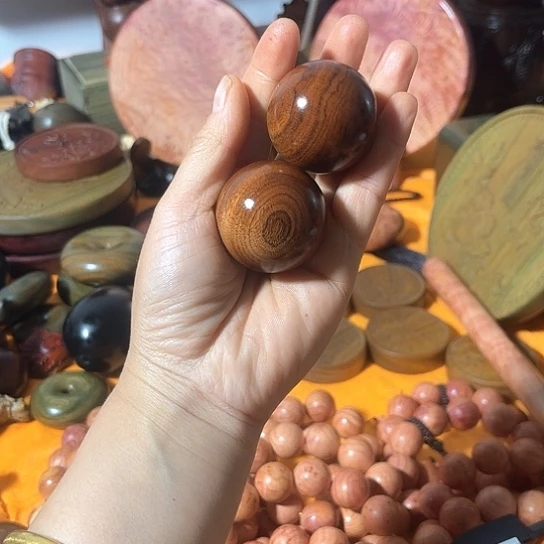 木若*沙漠铁手球一对风化纹