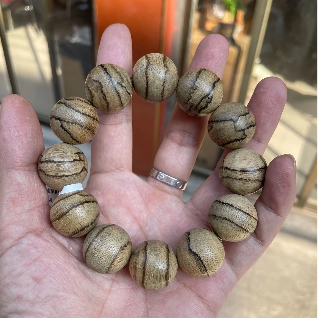 沉香手串单圈沉香达拉干大尺寸挂车图片