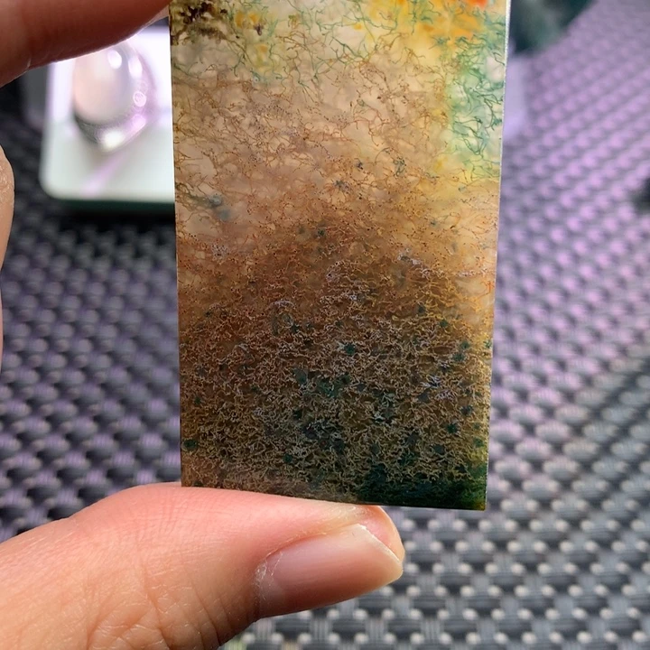郭***楼玛瑙/玉髓未镶嵌颈饰