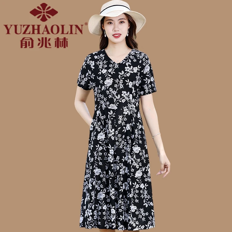 俞兆林黑色碎花短袖连衣裙女夏季2025新款气质修身V领中年妈妈洋