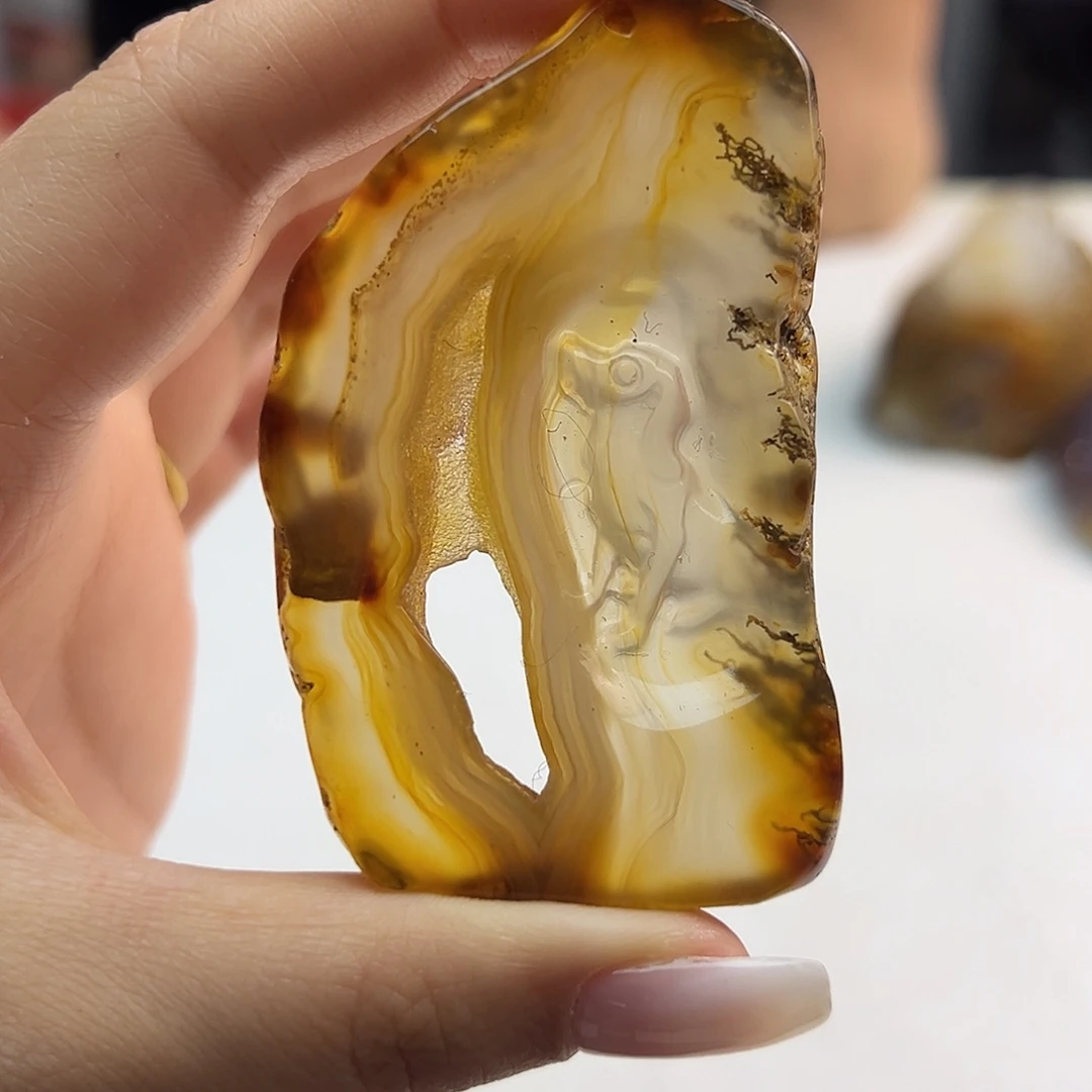 玛瑙/玉髓未镶嵌颈饰