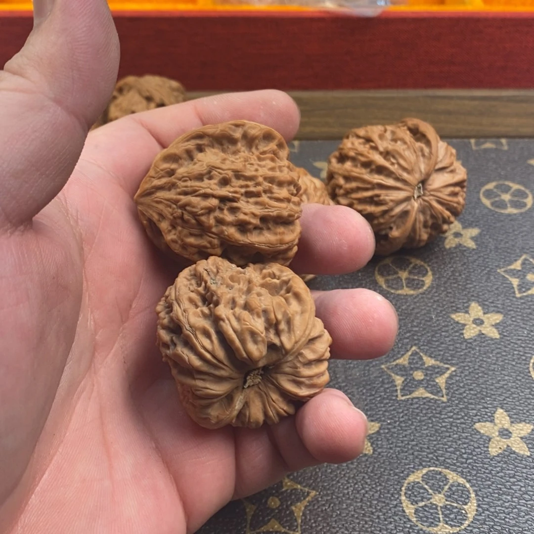 文玩核桃吊坠文玩核桃