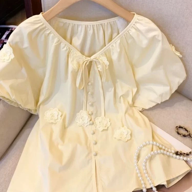 【1.4万人收藏】薄荷曼波绿色立体花朵V领系带衬衫女夏季小个子娃娃