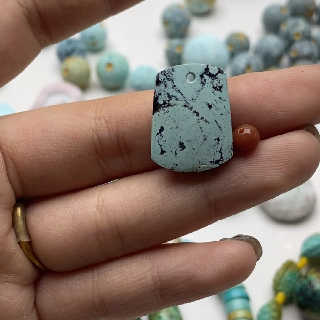 南红玛瑙未镶嵌珠宝半成品