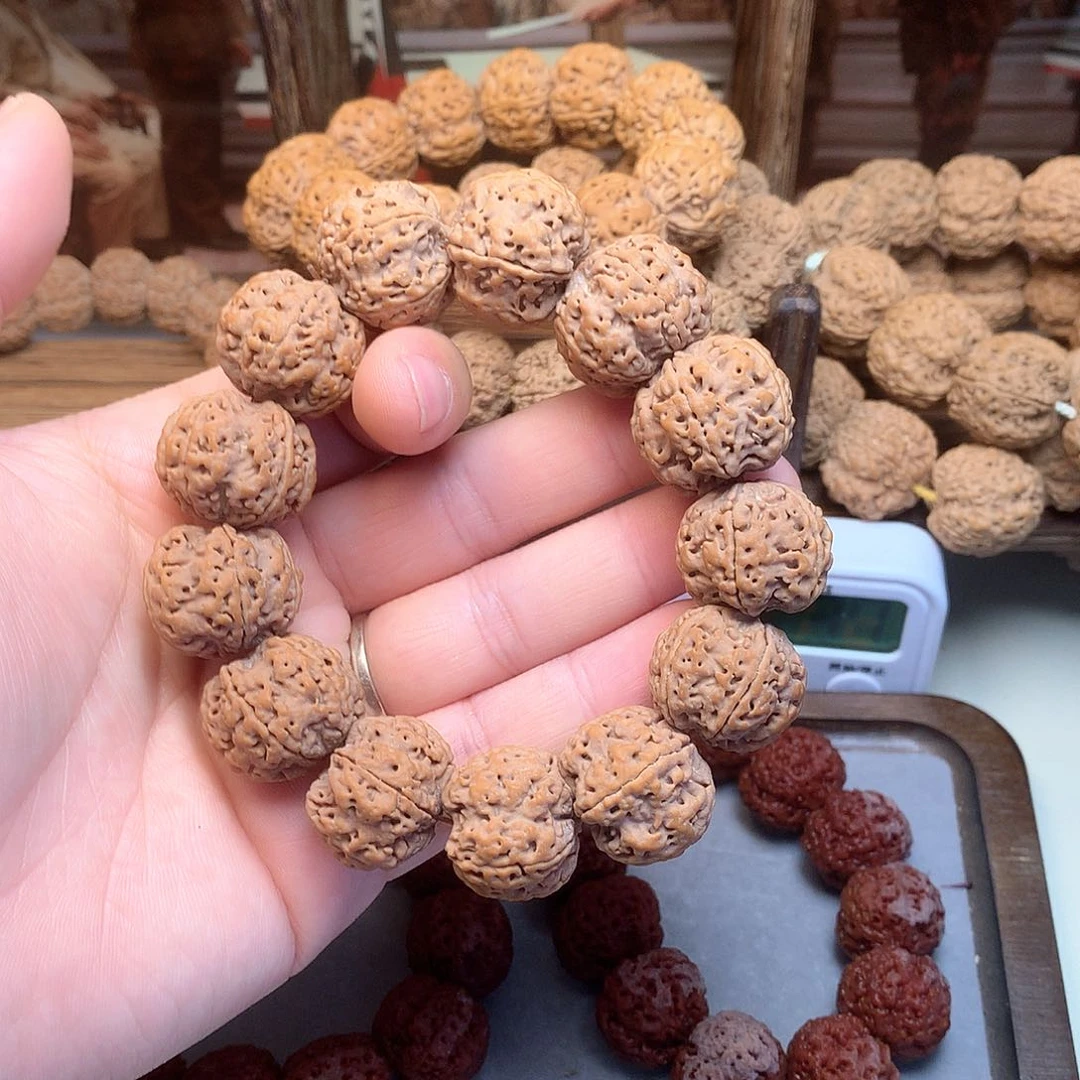 金刚菩提吊坠海**?6。