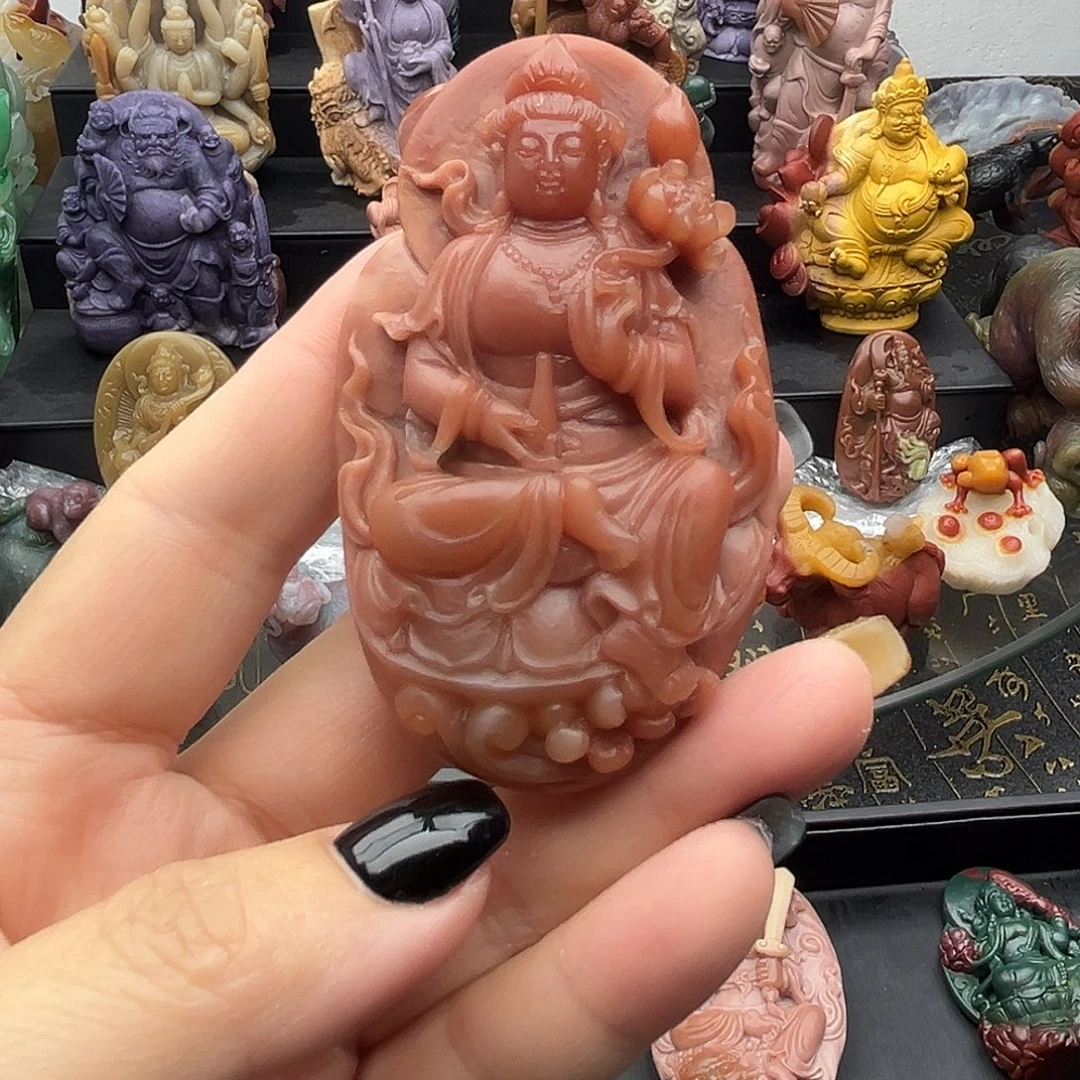 石英质玉未镶嵌颈饰