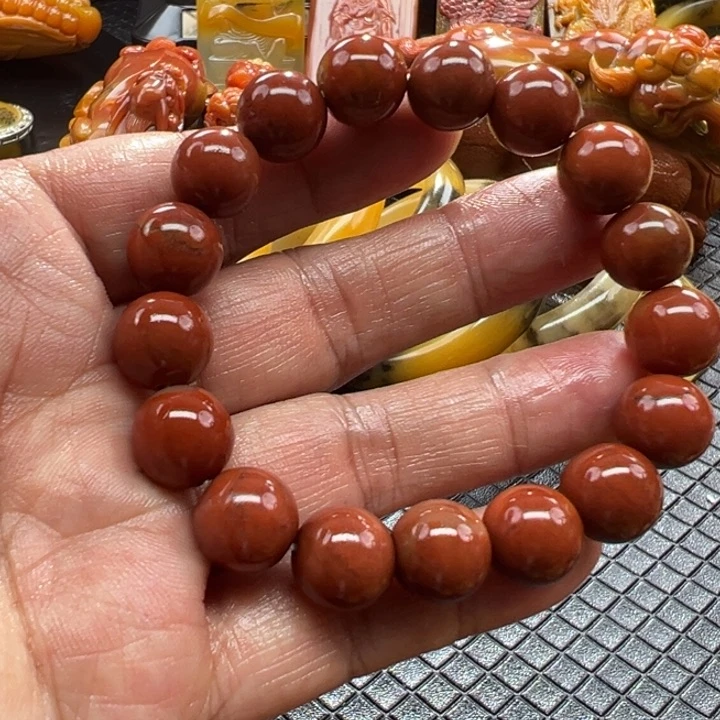 石英质玉（黄龙玉）颈饰未镶嵌