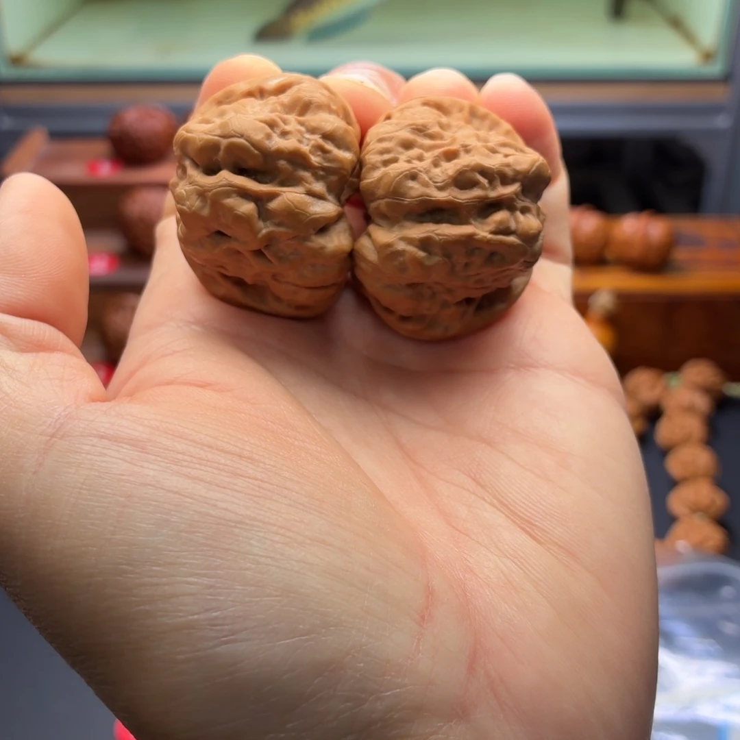 文玩核桃把件矮壮哈摸头