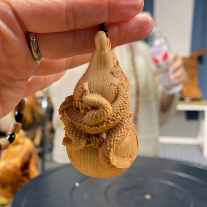 柏木（崖柏）手把件