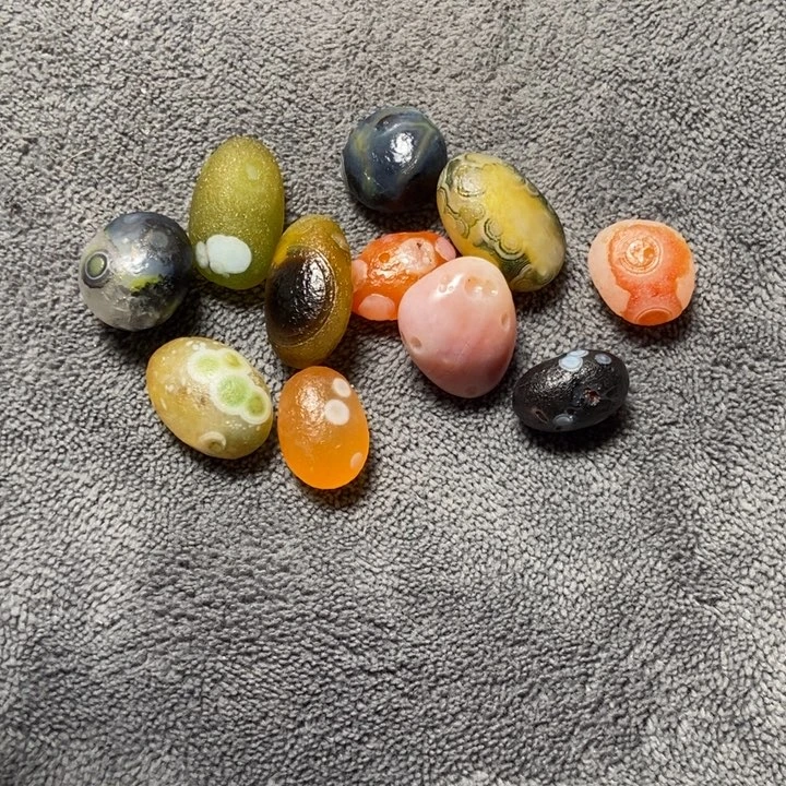 周***霖玛瑙/玉髓未镶嵌珠宝奇石