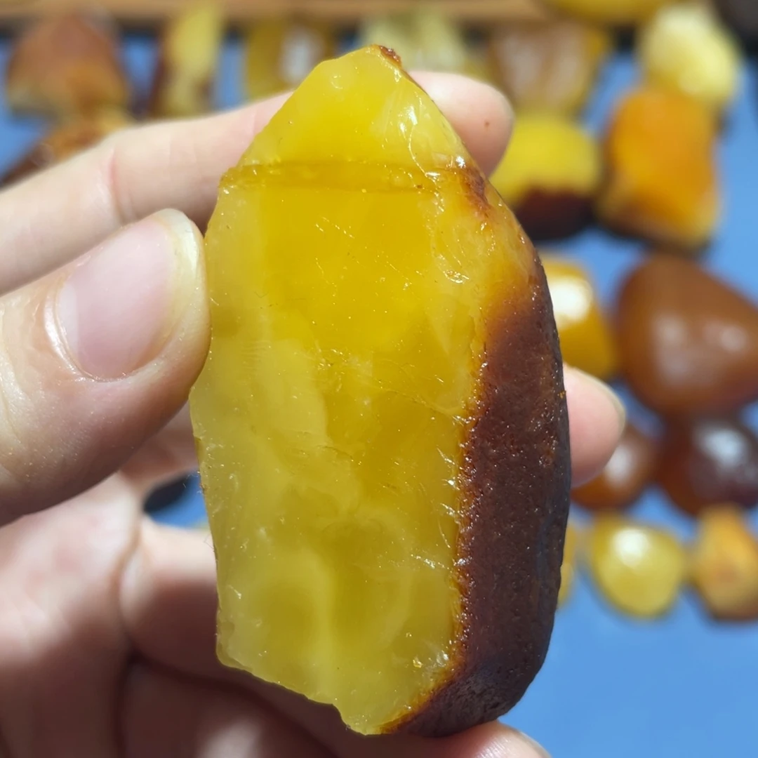 定制蜜蜡未镶嵌焦皮料