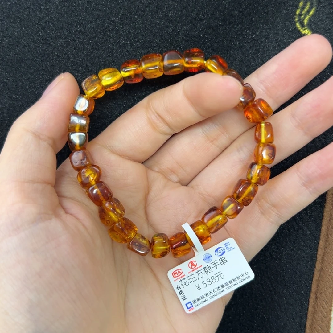 琥珀未镶嵌珠宝奇石