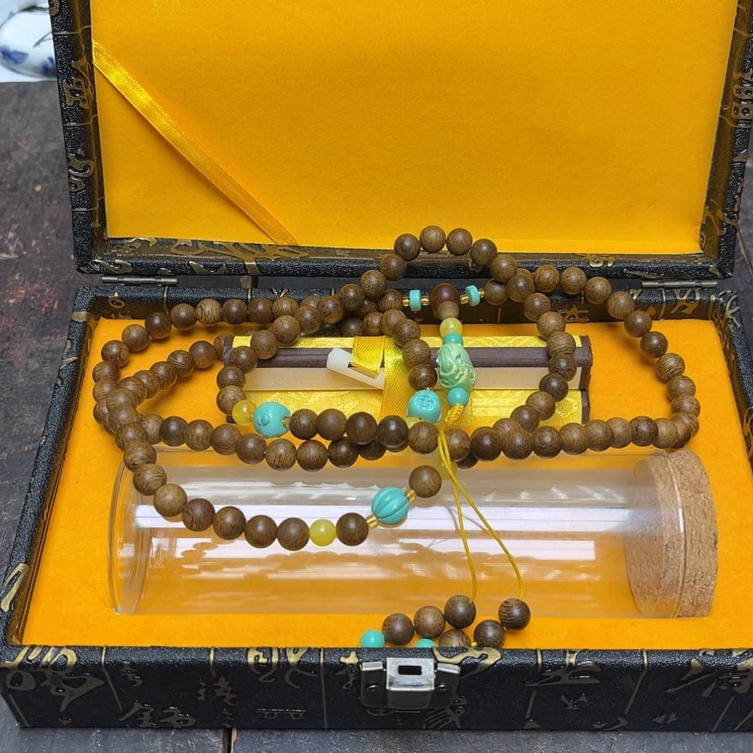 大叶紫檀（黑酸枝木类）