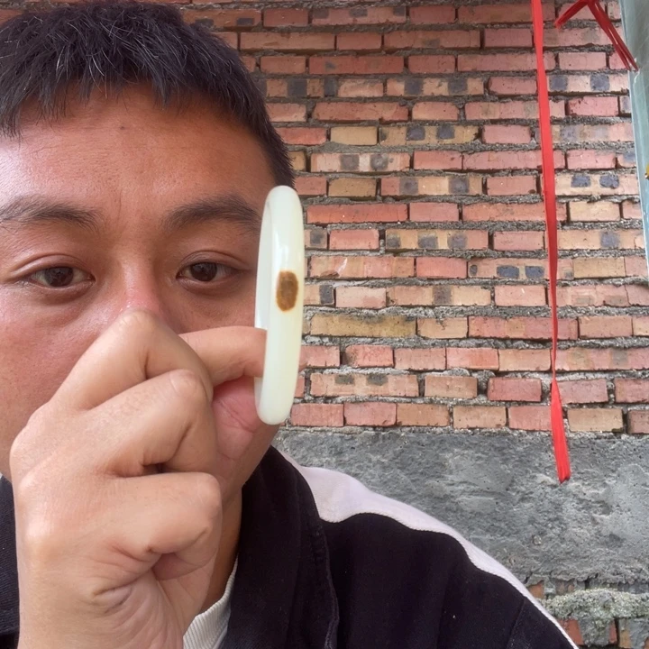 玉晴色圆条带皮001