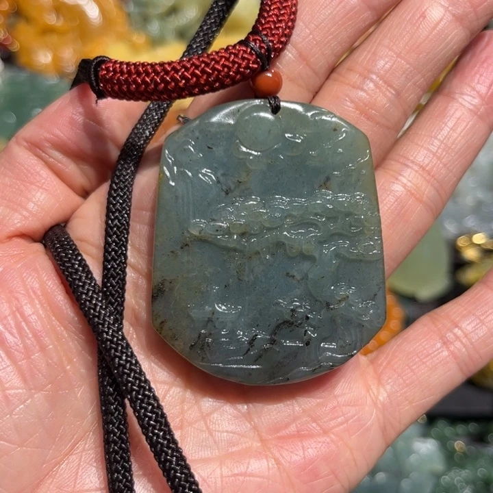 岫玉未镶嵌岫玉吊坠