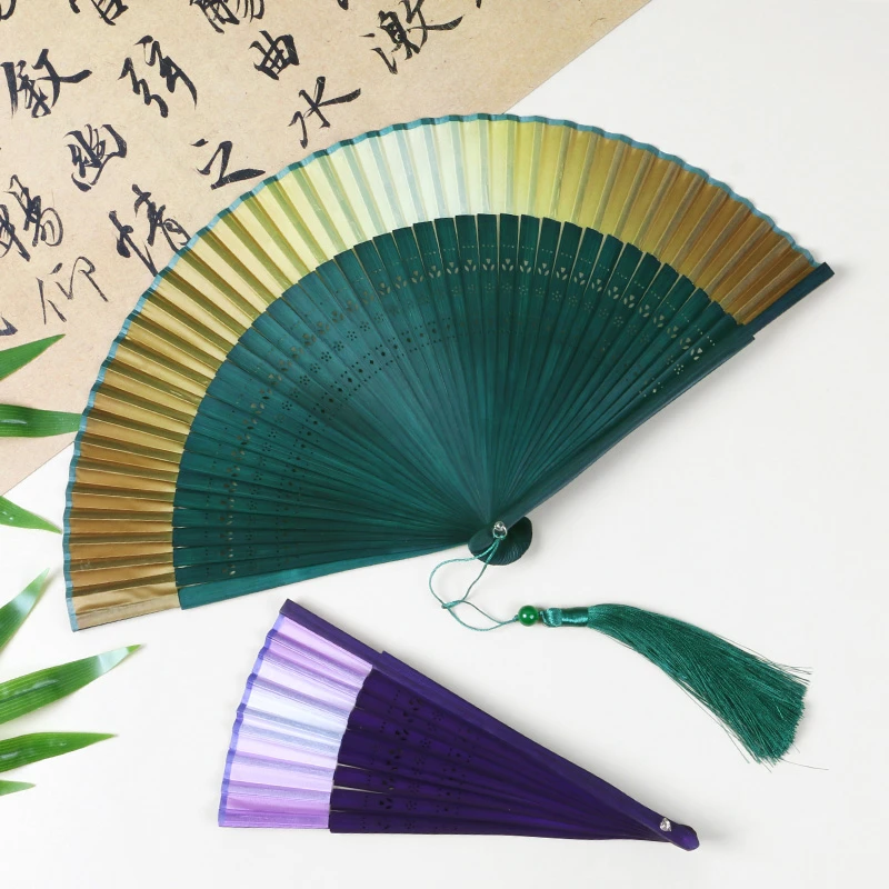 中国风7寸扇子古风渐变色舞蹈折扇中式国风马面裙汉服国潮竹扇