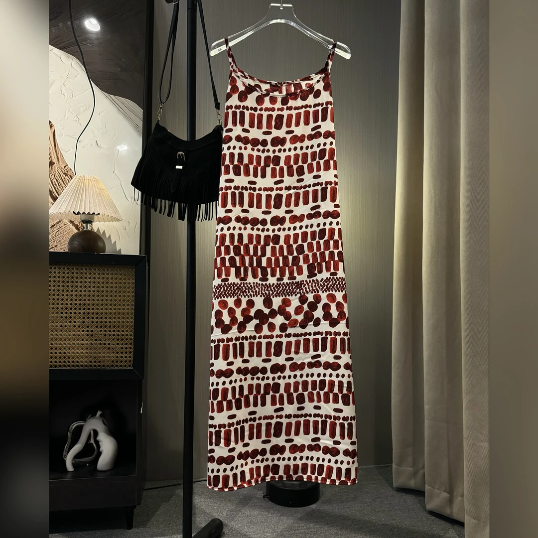 夏季时尚复古慵懒风吊带连衣裙女显瘦