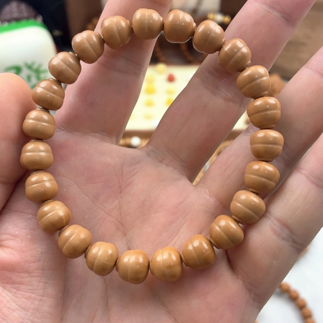 吊坠猴头核桃葫芦