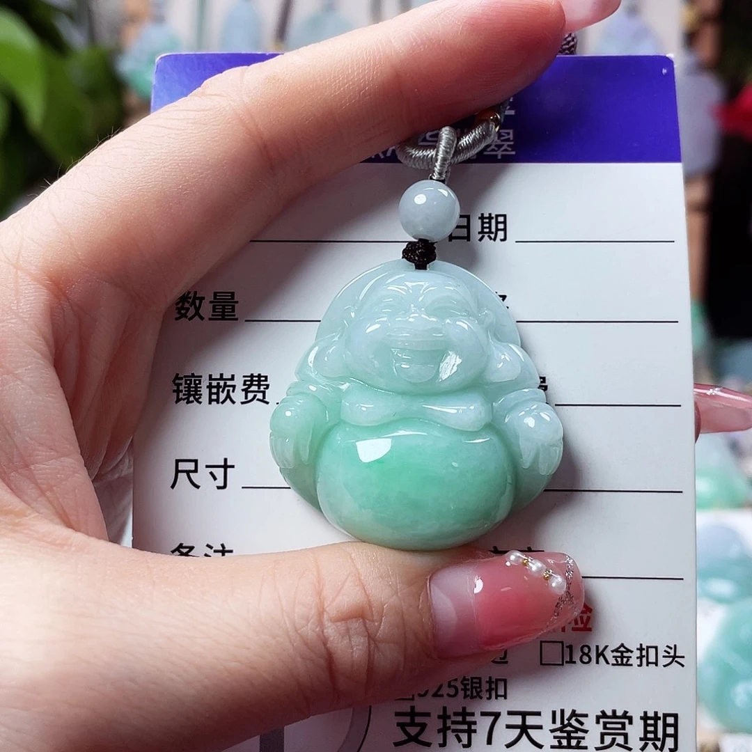 翡翠未镶嵌颈饰佛公22