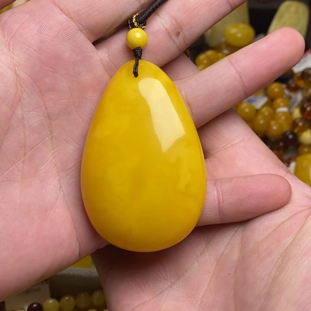 琥珀未镶嵌裸石蜜蜡