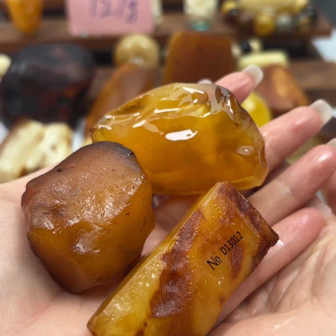 盘***们未镶嵌定制琥珀不退不换