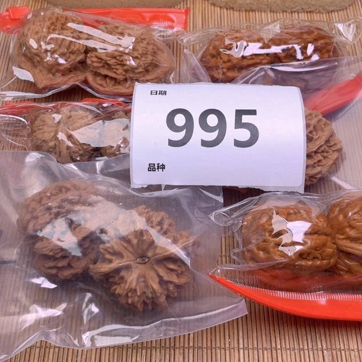 文玩核桃把件995号6对