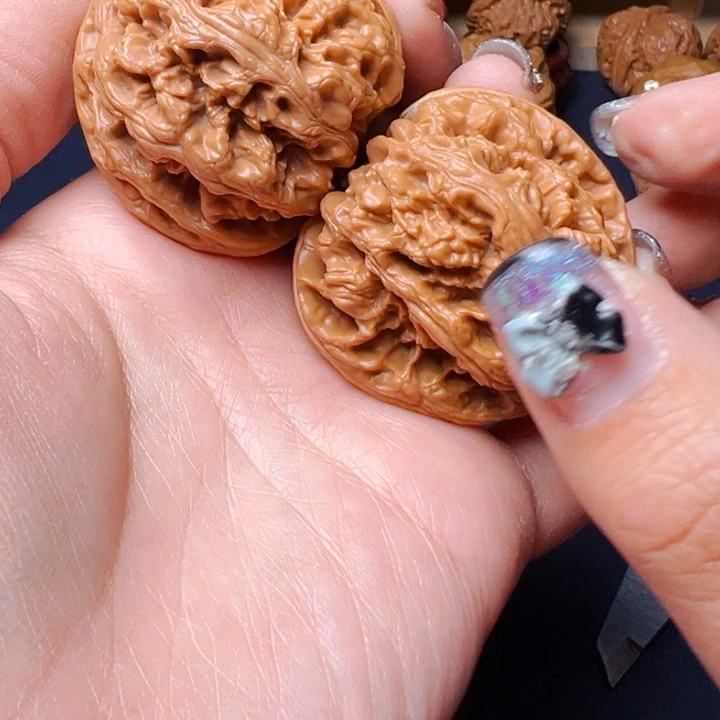 文玩核桃吊坠大粗筋43