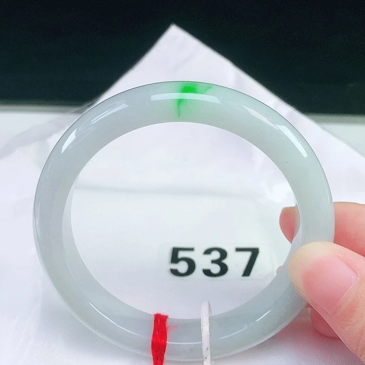 翡翠未镶嵌手镯（圆镯）58