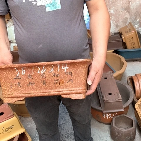 紫砂花盆手工艺品