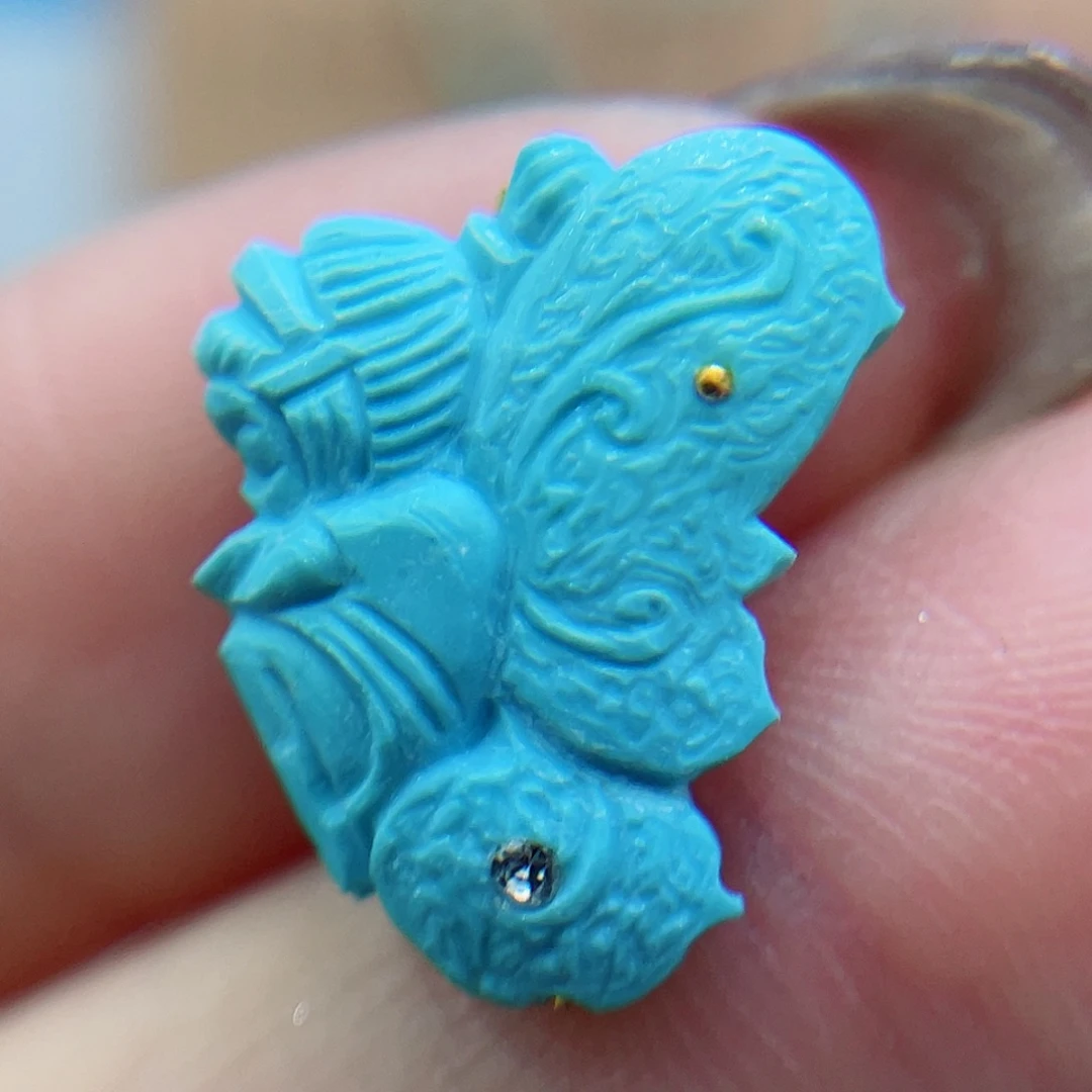 绿松石未镶嵌珠宝奇石