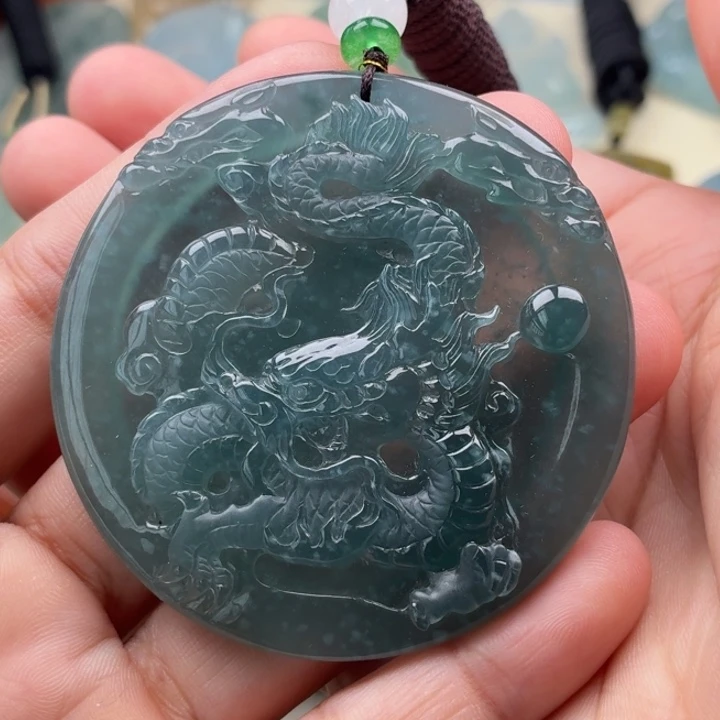 翡翠未镶嵌颈饰天然翡翠a货