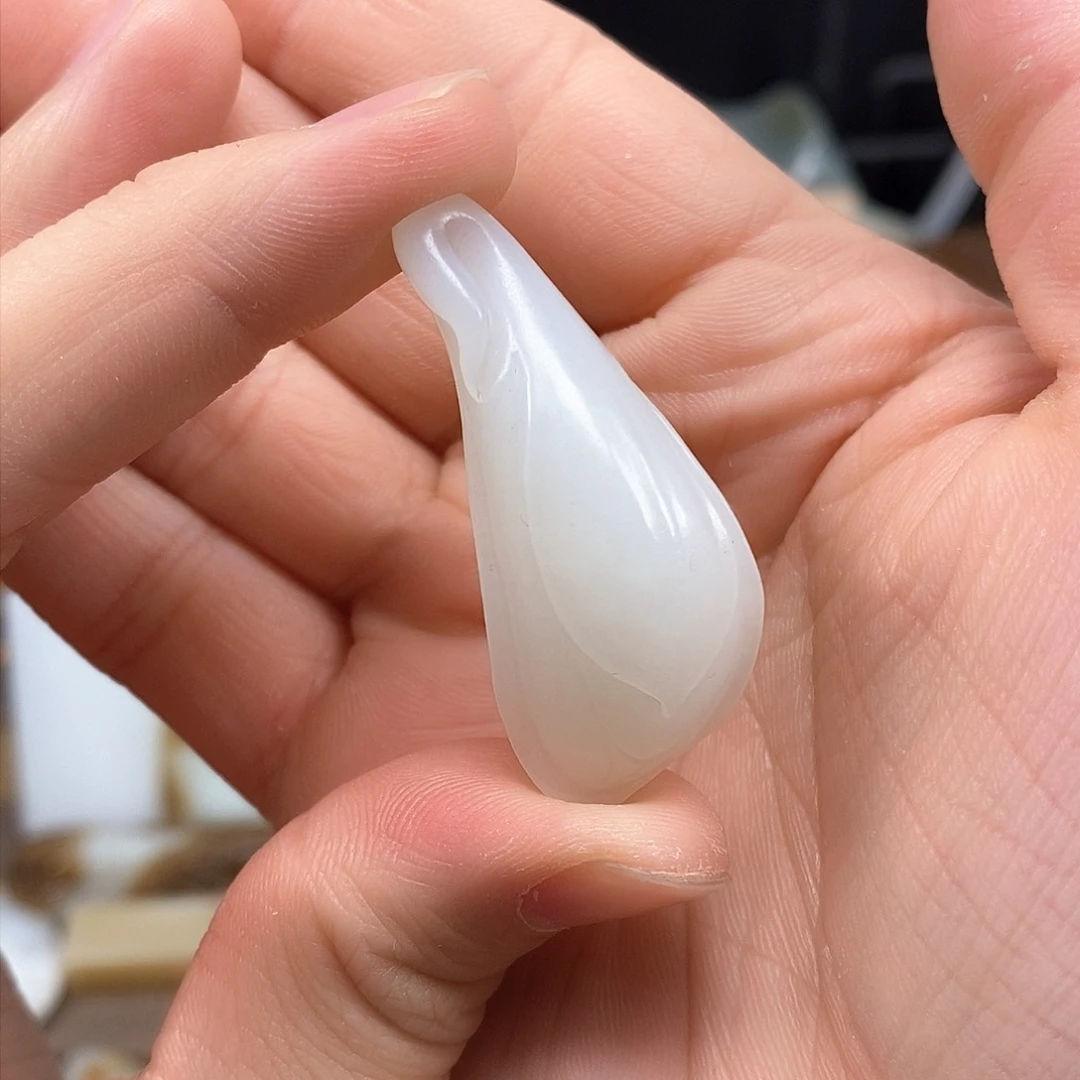 和田玉颈饰未镶嵌37