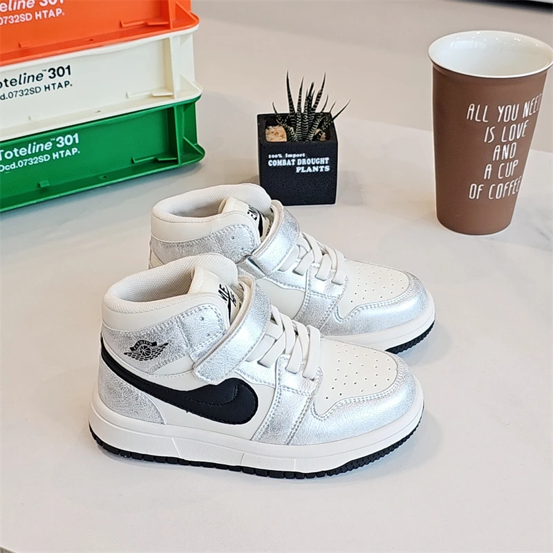 17506童鞋2025春款男女童高帮潮靴休闲鞋运动鞋板鞋篮球鞋26-37码