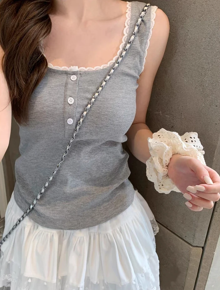 【主播推荐】女士韩系蕾丝拼接半开口背心8825