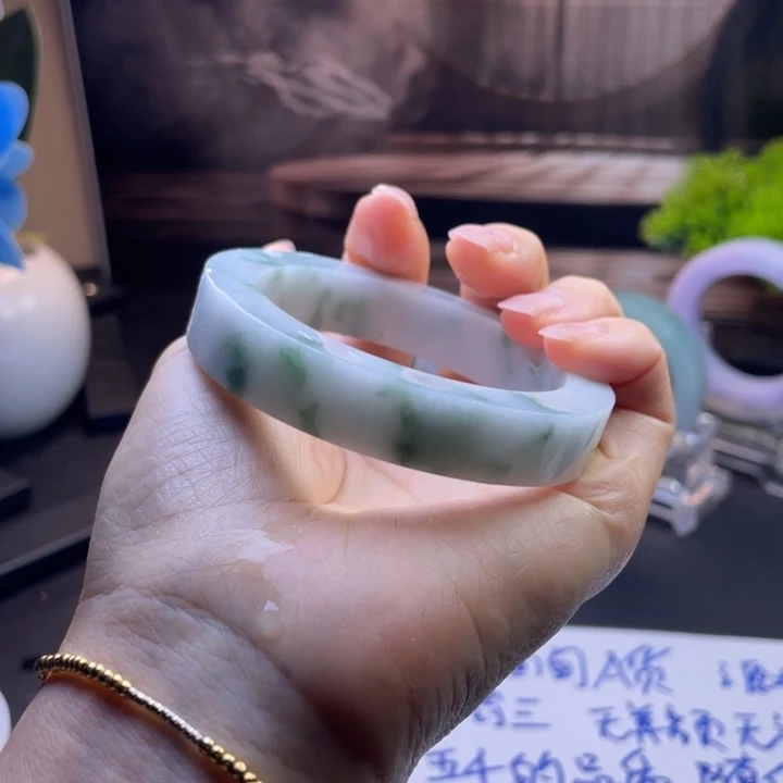无***开定制翡翠多样性未镶嵌