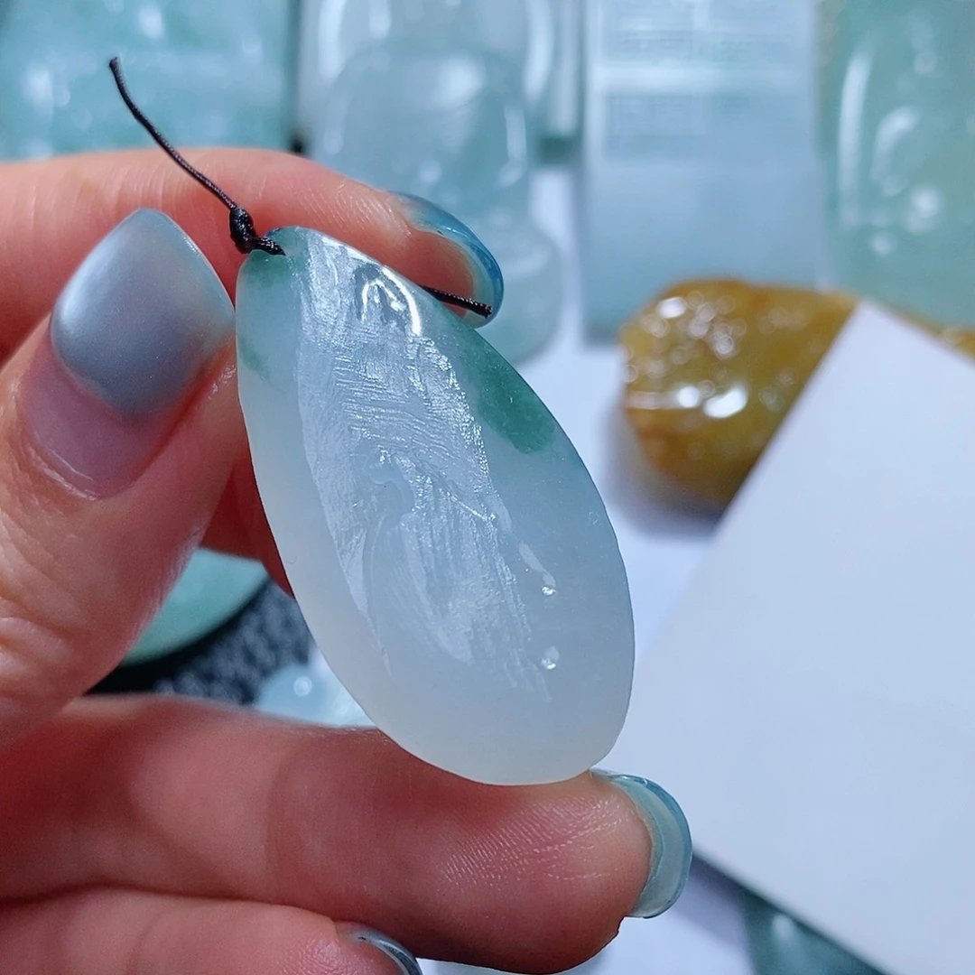 定制翡翠未镶嵌毛货付款后确认抛光