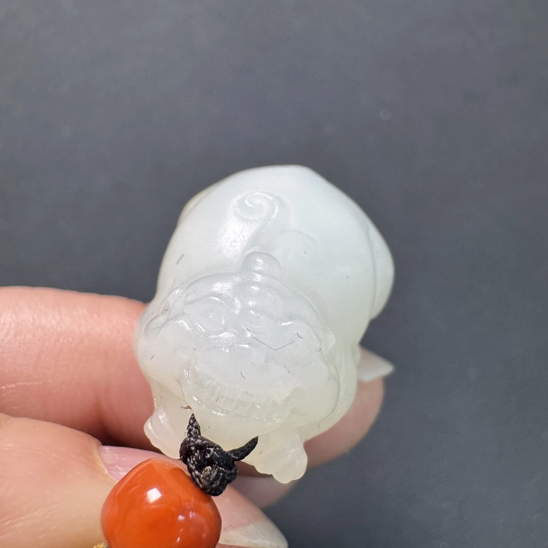 713-和田玉小肥貔貅挂饰