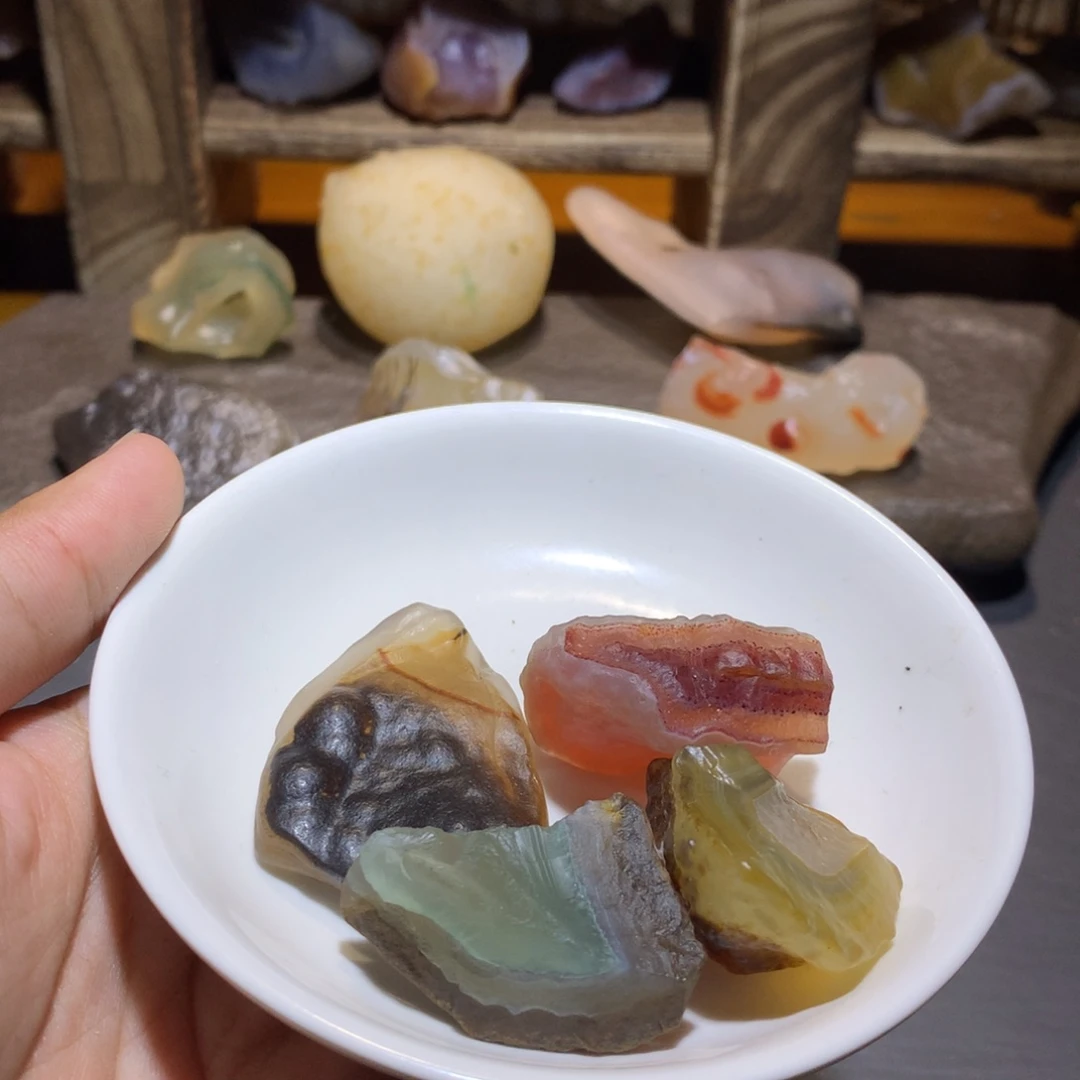 未镶嵌玛瑙/玉髓珠宝奇石