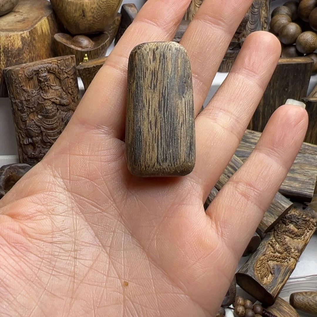 沉香沉香碎屑顽***?牌子