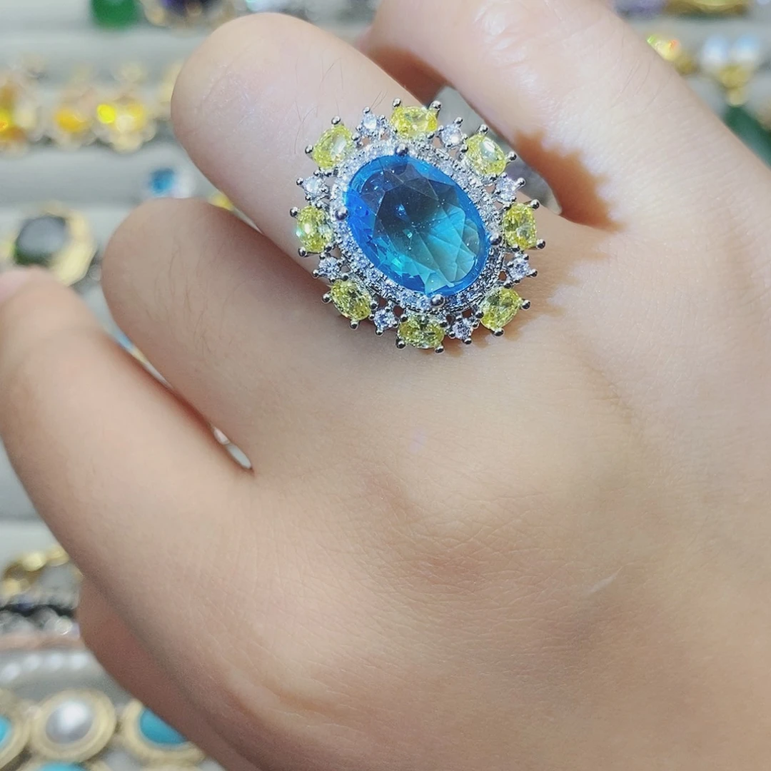 【闪购商品】银S925镶嵌耳饰托帕石