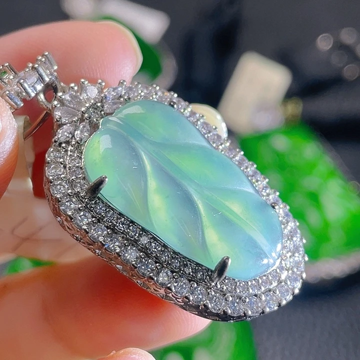 颈饰未镶嵌翡翠90