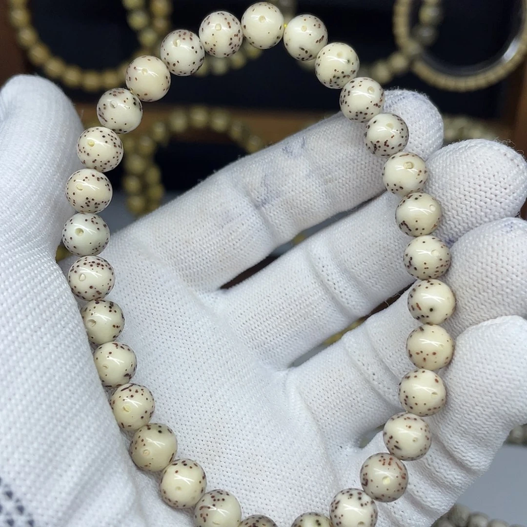 星月菩提手串8圆珠，灰包白大眼睛