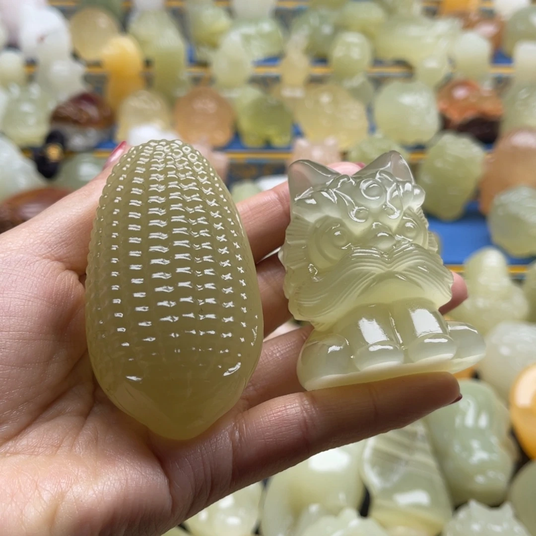 ****平天然雕刻桌面小摆件