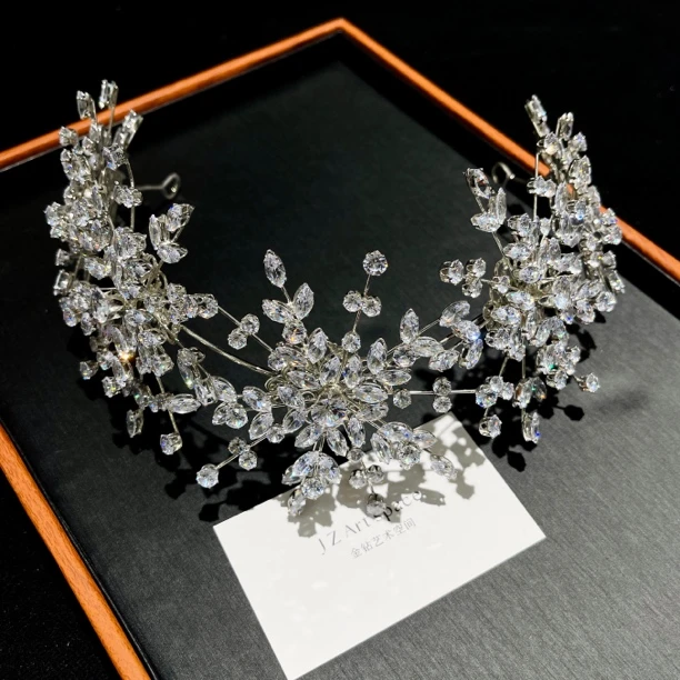 清版，不予退换金钻新娘婚纱原创水晶皇冠清版不予退换