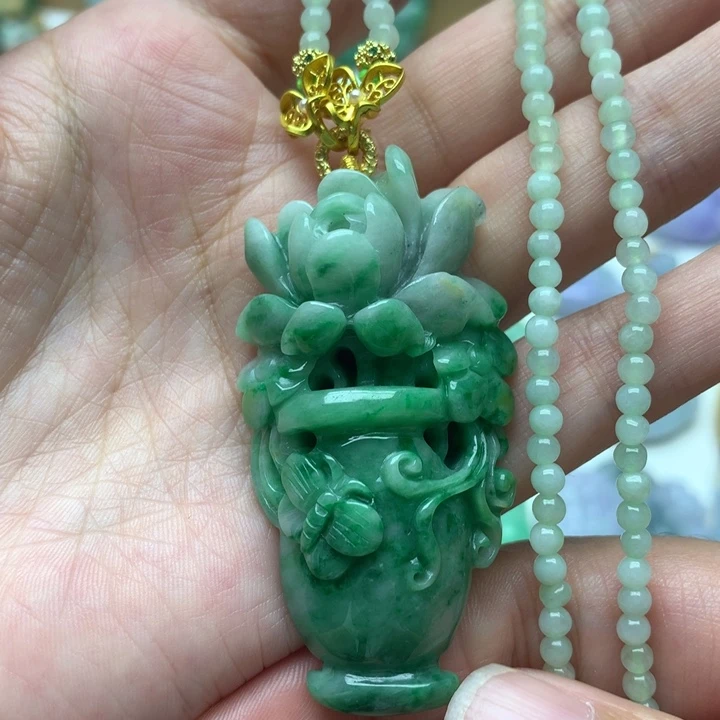 颈饰未镶嵌翡翠翡翠