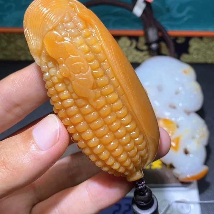 和田玉未镶嵌颈饰A7