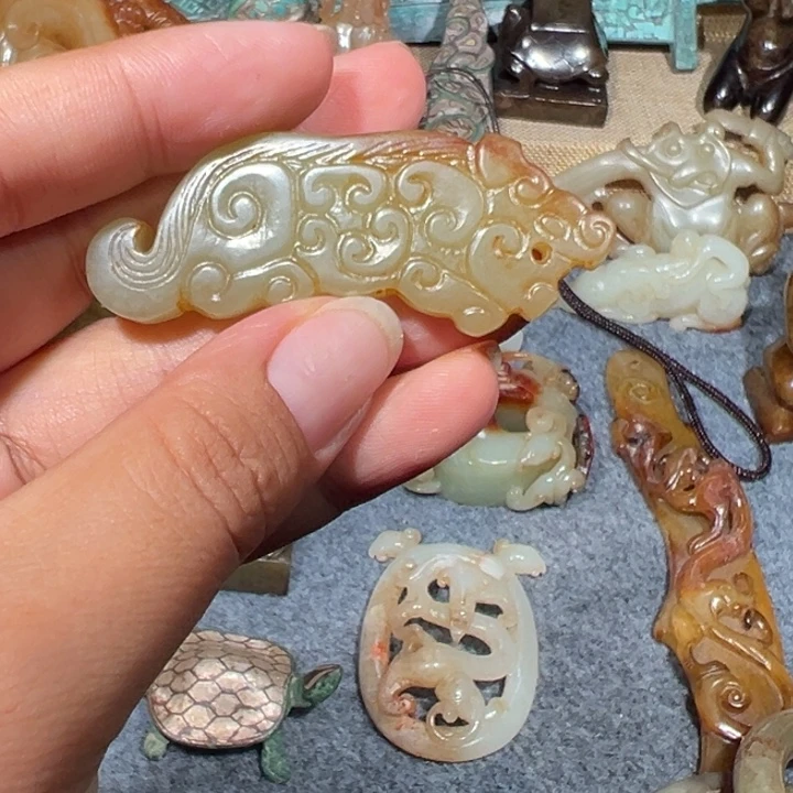 和田玉未镶嵌挂件
